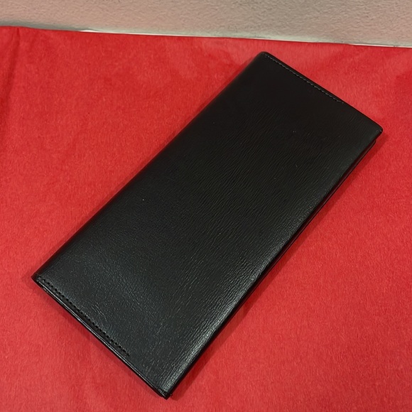 Sold❌Authentic Valentino Garavani Long Leather Wallet🖤UNISEX - Picture 4 of 17